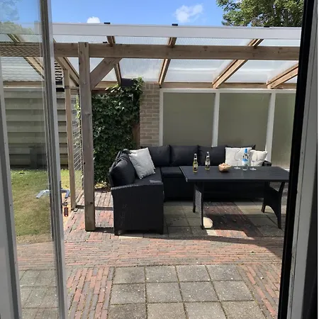 Holiday home Beachbungalow Aan Zee Julianadorp