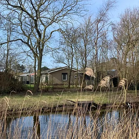 Beachbungalow Aan Zee *