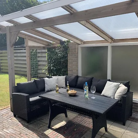 Beachbungalow Aan Zee 度假居 朱丽安娜多普