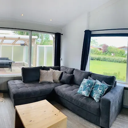Beachbungalow Aan Zee 度假居
