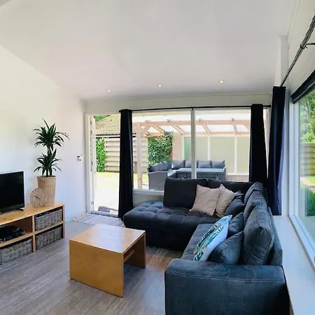 Beachbungalow Aan Zee * 朱丽安娜多普